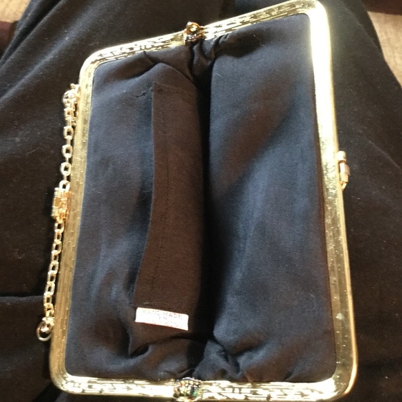 Vintage tapestry bag made in Hong Kong - Picture 4 of 5